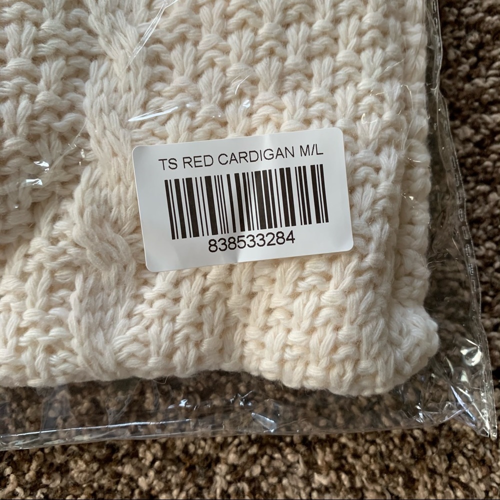 NEW Taylor Swift The Cardigan - Red Taylor’s Version Edition - Picture 12 of 15